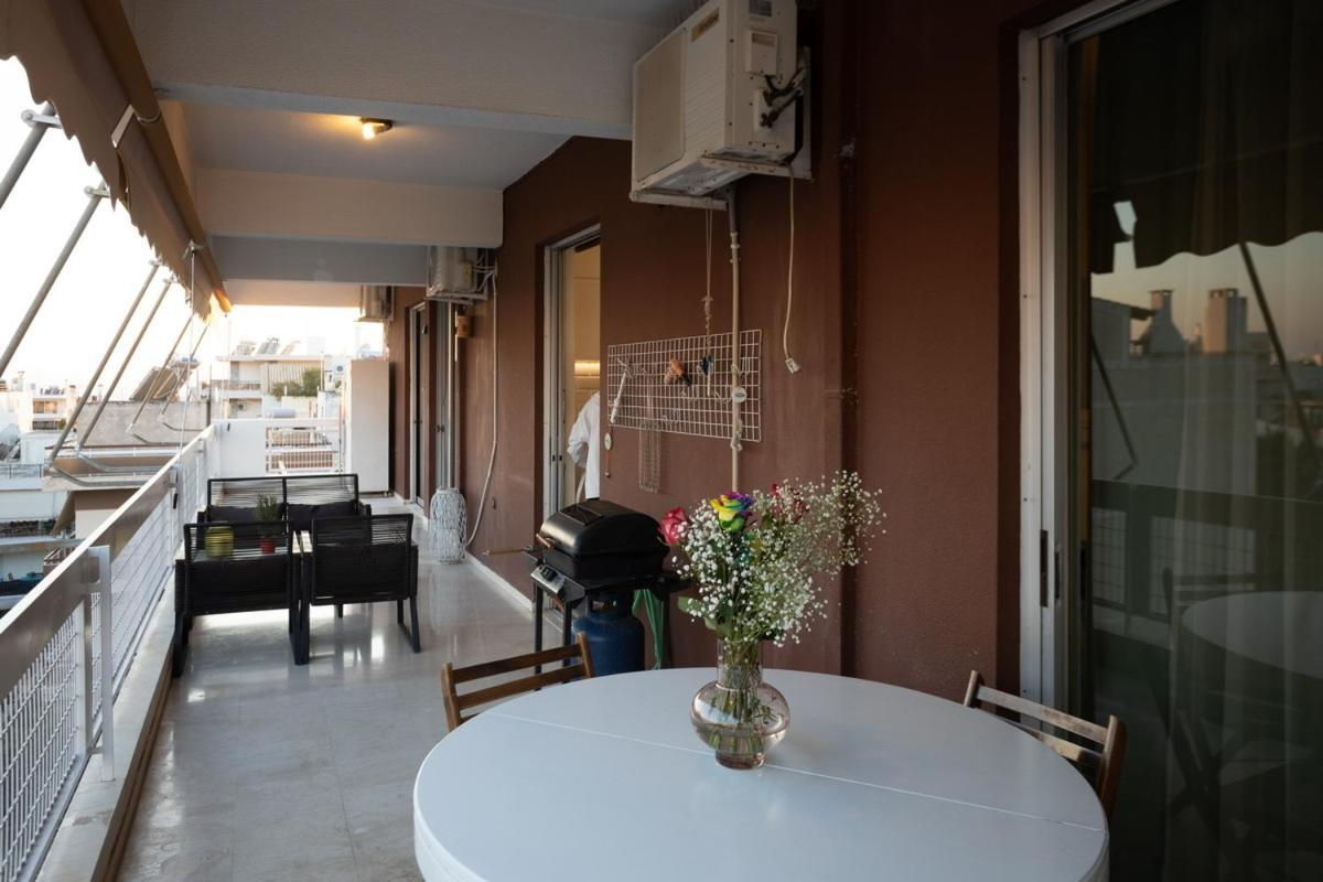 Glyfada Golf Fourth Floor Apartment เอเธนส์ ภายนอก รูปภาพ