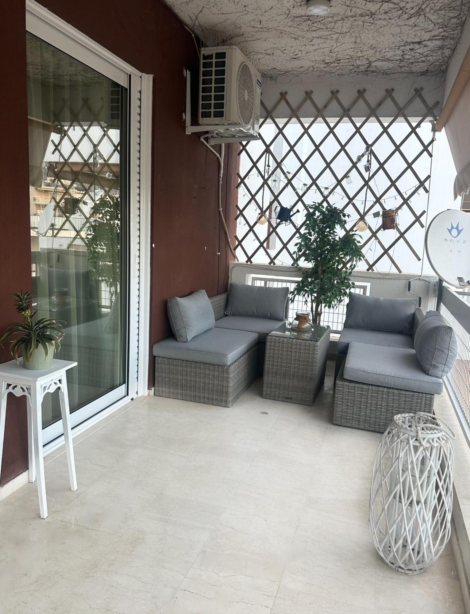 Glyfada Golf Fourth Floor Apartment เอเธนส์ ภายนอก รูปภาพ