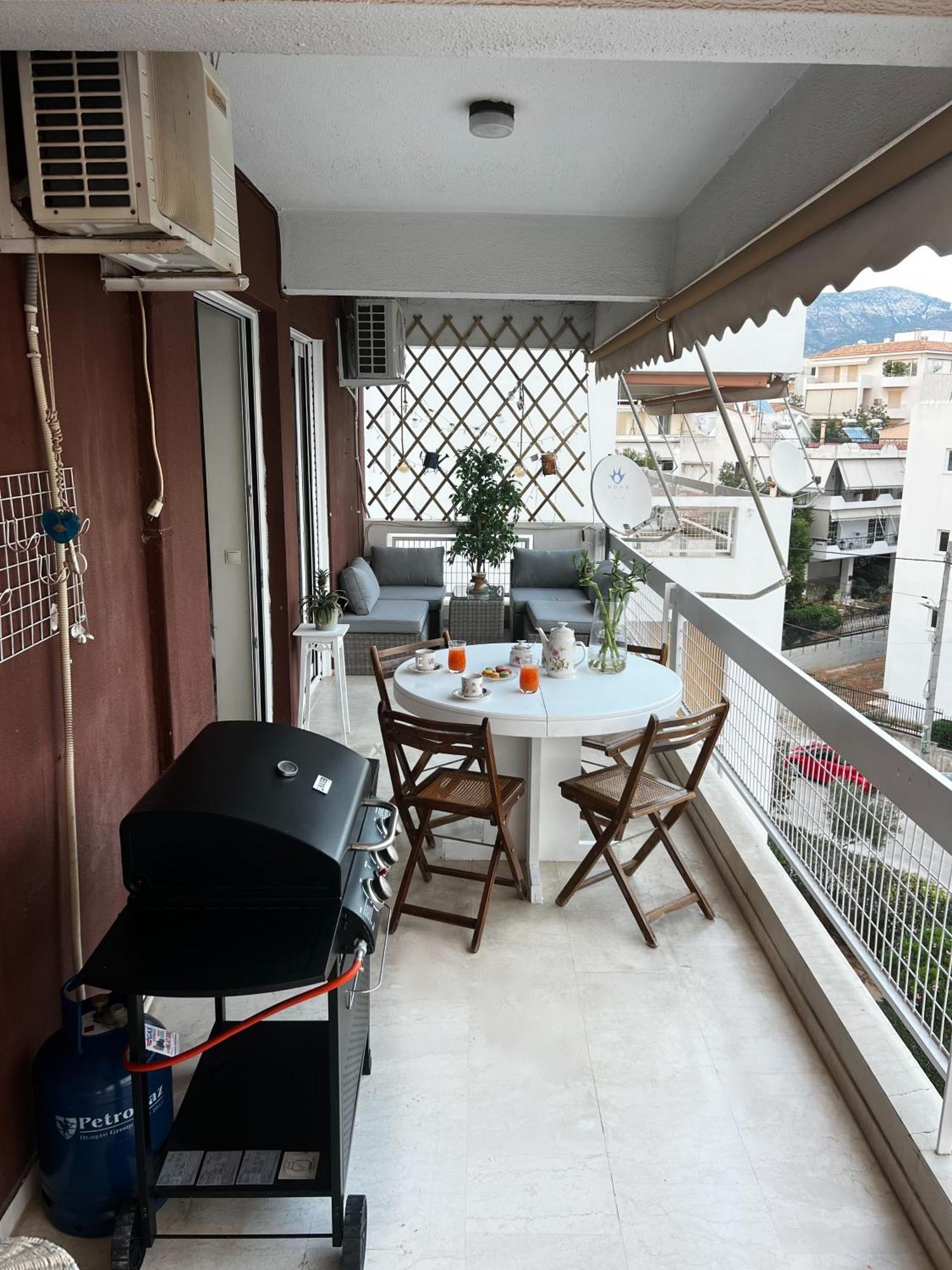 Glyfada Golf Fourth Floor Apartment เอเธนส์ ภายนอก รูปภาพ