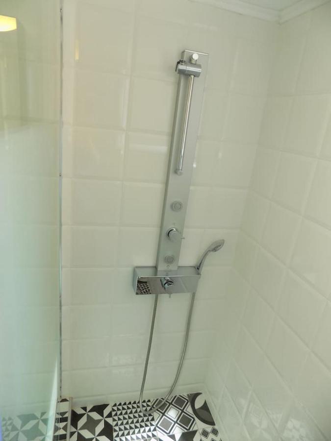 Glyfada Golf Fourth Floor Apartment เอเธนส์ ภายนอก รูปภาพ